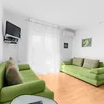 Apartman Morena *